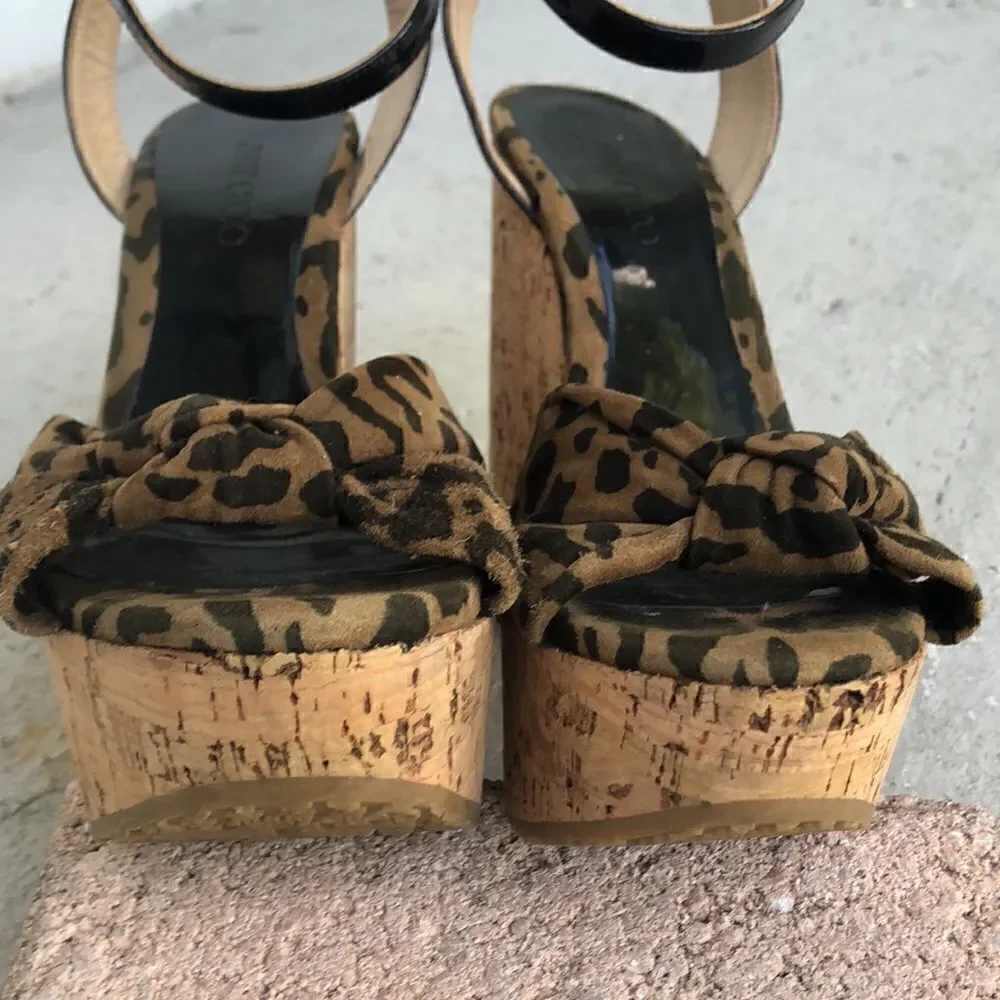 Jimmy Choo Patent Leather w/ leopard print